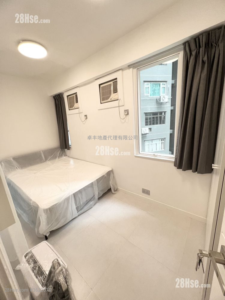 Woodland Court Rental 1 Bedroom , 1 Bathroom 394 ft² Woodland Court Rental 1 Bedroom , 1 Bathroom 394 ft²