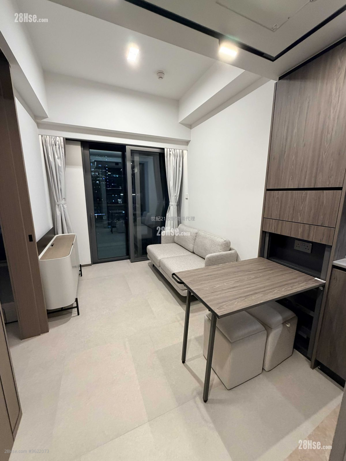 Cullinan Sky Rental 1 Bedroom , 1 Bathroom 296 ft² Cullinan Sky Rental 1 Bedroom , 1 Bathroom 296 ft²