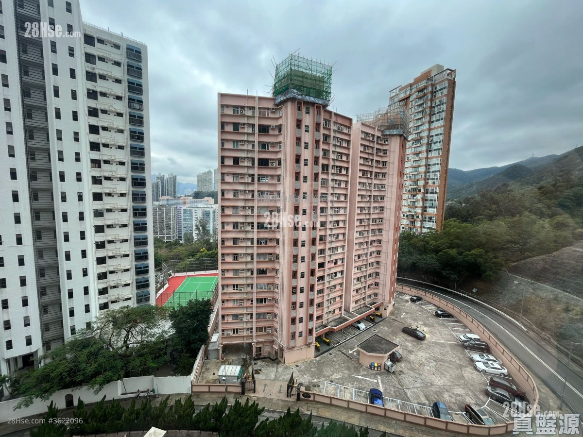 Hill Lodge Rental 2 Bedrooms , 2 Bathrooms 1,013 ft² Hill Lodge Rental 2 Bedrooms , 2 Bathrooms 1,013 ft²