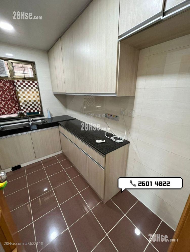 村屋 租盤 3 房 , 1 浴室 700 平方呎 村屋 租盤 3 房 , 1 浴室 700 平方呎