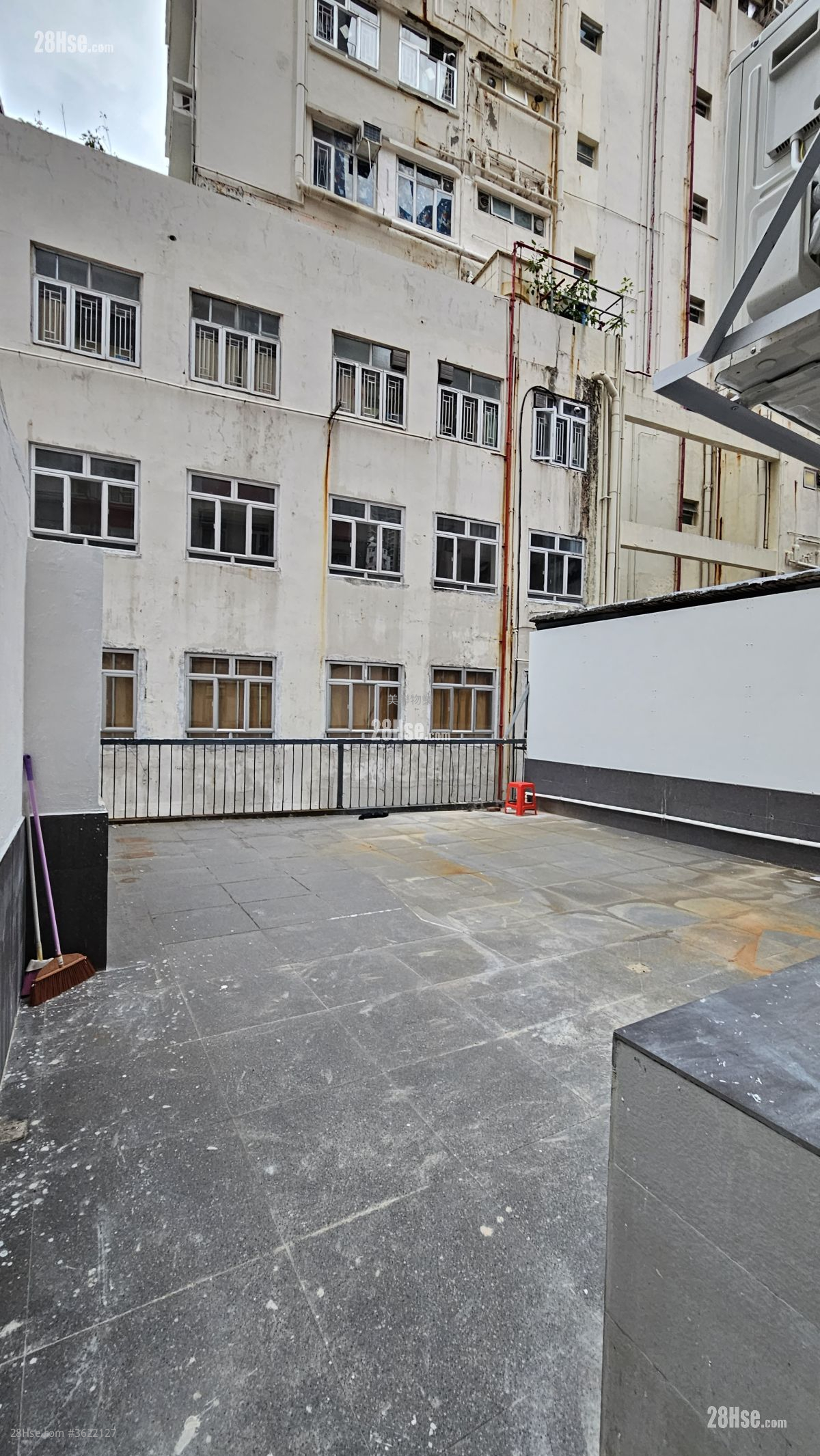 葵麗大廈 租盤 2 房 , 1 浴室 307 平方呎 葵麗大廈 租盤 2 房 , 1 浴室 307 平方呎