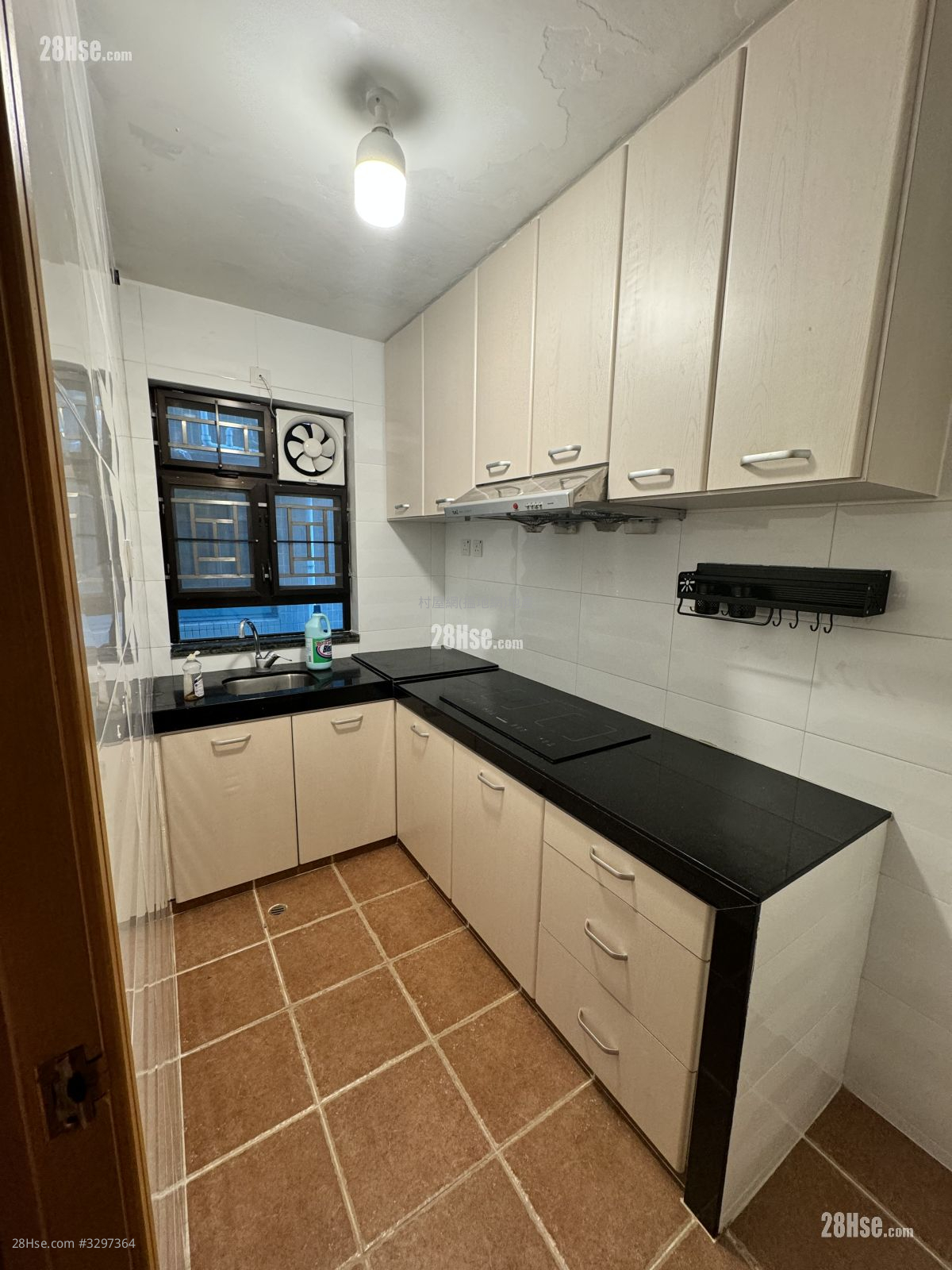 Village Rental 3 Bedrooms , 1 Bathroom Village Rental 3 Bedrooms , 1 Bathroom