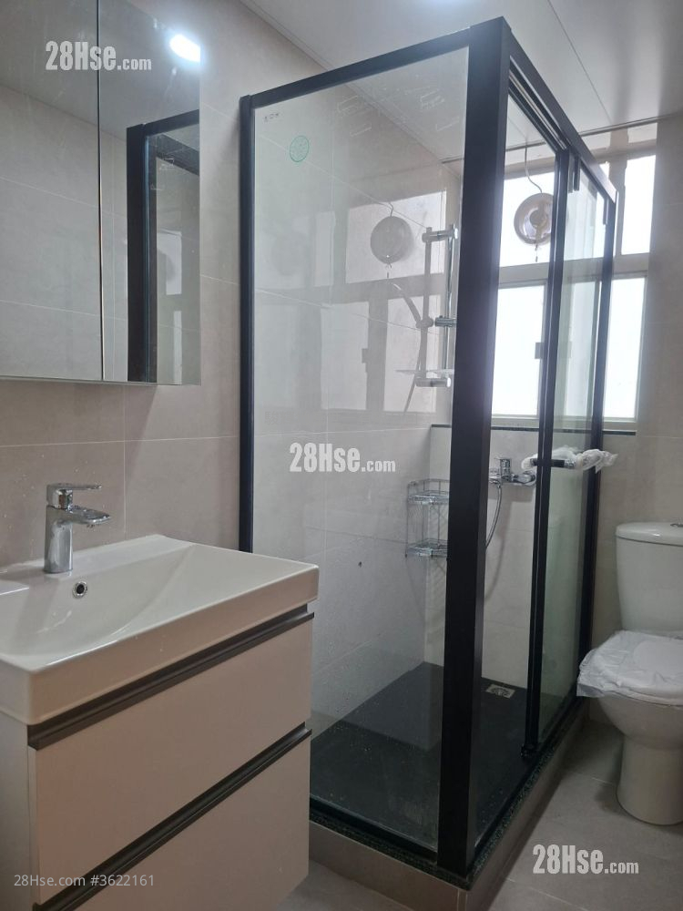 利興大樓 租盤 3 房 , 1 浴室 598 平方呎 利興大樓 租盤 3 房 , 1 浴室 598 平方呎