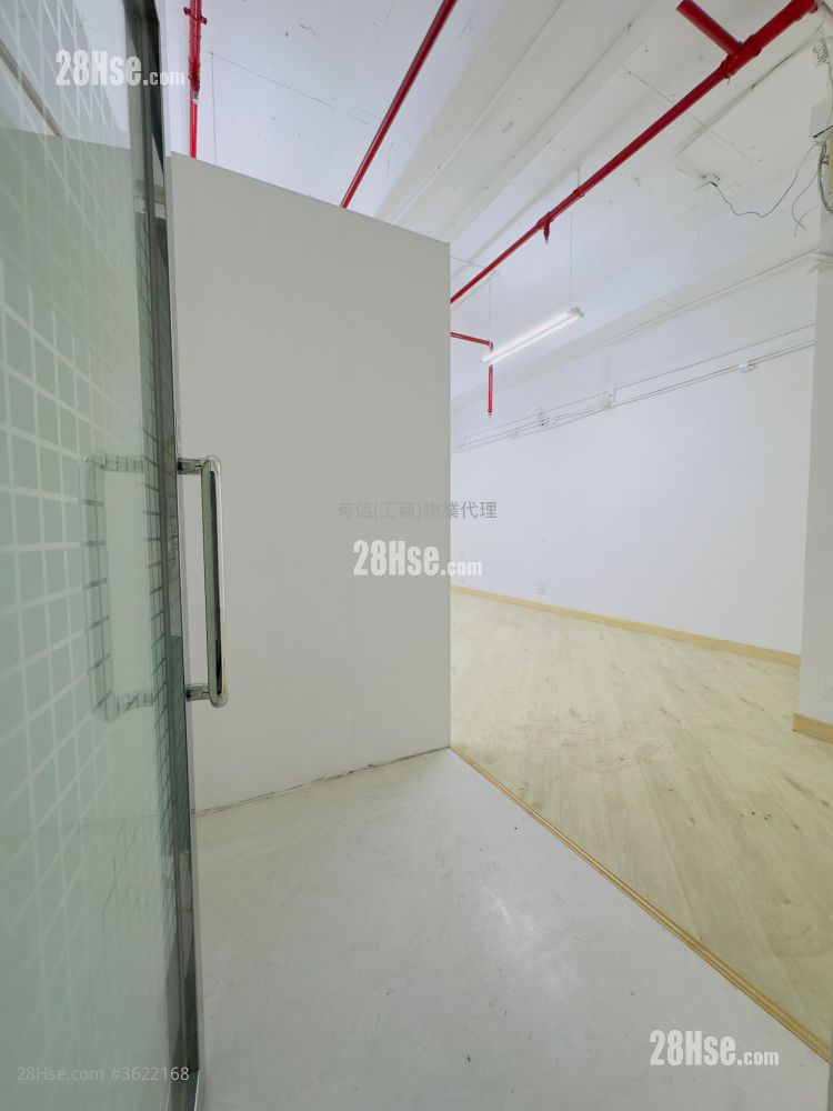 陸佰中心 租盤 1 房 , 1 廁所 陸佰中心 租盤 1 房 , 1 廁所