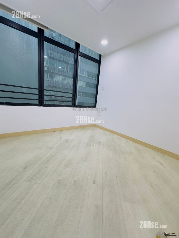 陸佰中心 租盤 1 房 , 1 廁所 陸佰中心 租盤 1 房 , 1 廁所