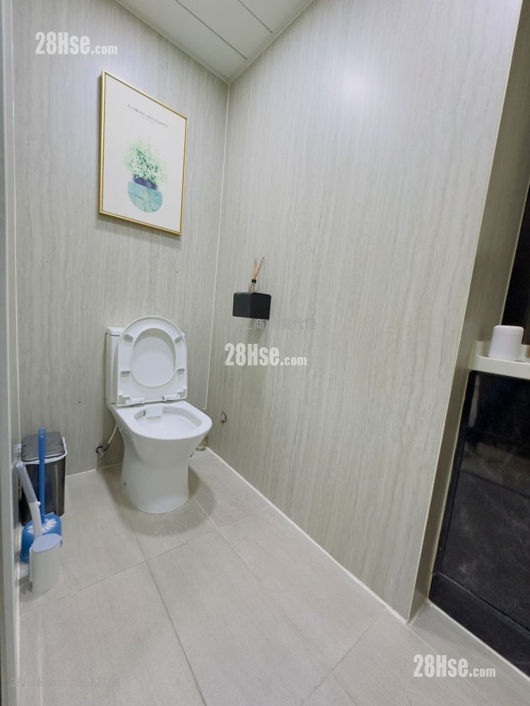 陸佰中心 租盤 1 房 , 1 廁所 陸佰中心 租盤 1 房 , 1 廁所