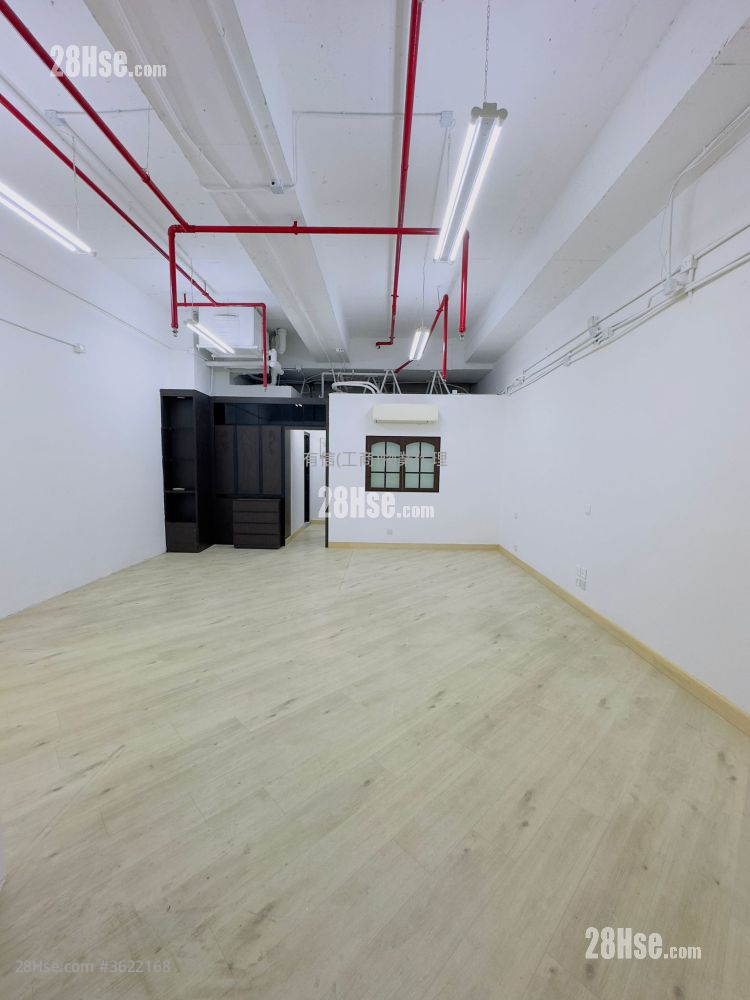 陸佰中心 租盤 1 房 , 1 廁所 陸佰中心 租盤 1 房 , 1 廁所