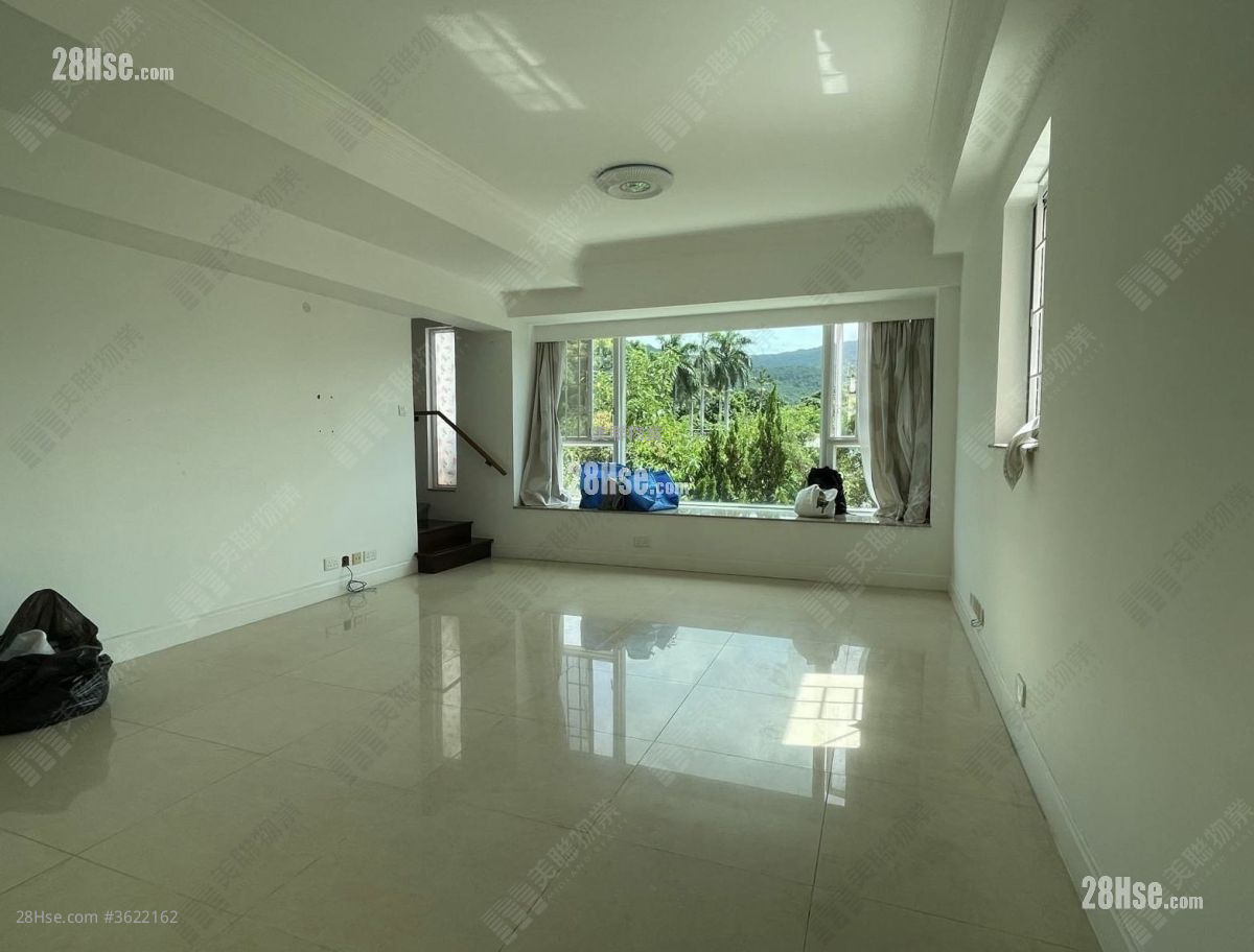 Seasons Palace Rental 3 Bedrooms , 3 Bathrooms 926 ft² Seasons Palace Rental 3 Bedrooms , 3 Bathrooms 926 ft²