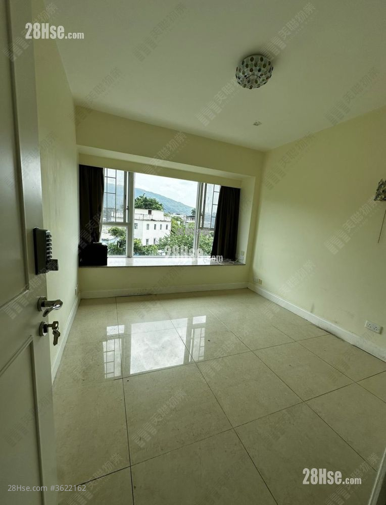 Seasons Palace Rental 3 Bedrooms , 3 Bathrooms 926 ft² Seasons Palace Rental 3 Bedrooms , 3 Bathrooms 926 ft²