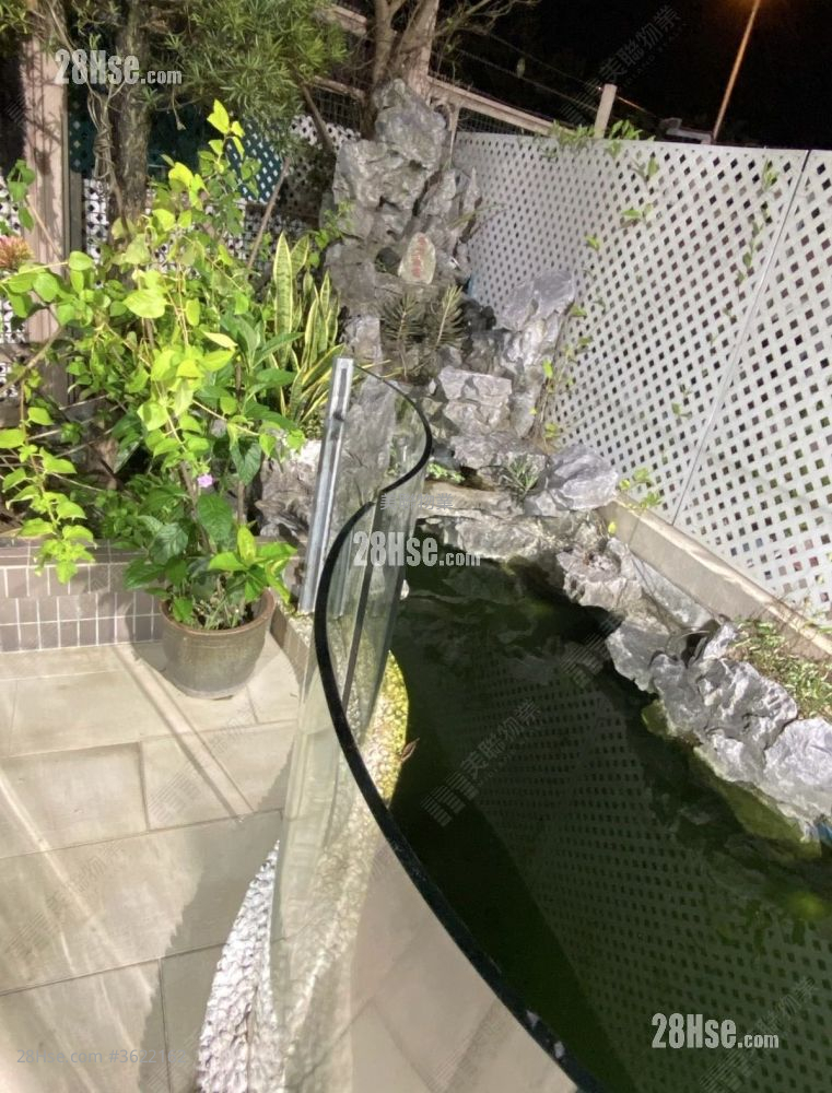 Seasons Palace Rental 3 Bedrooms , 3 Bathrooms 926 ft² Seasons Palace Rental 3 Bedrooms , 3 Bathrooms 926 ft²