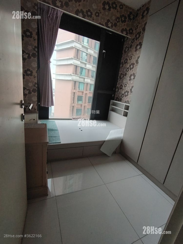 立坊 售盤 2 浴室 1,008 平方呎 立坊 售盤 2 浴室 1,008 平方呎