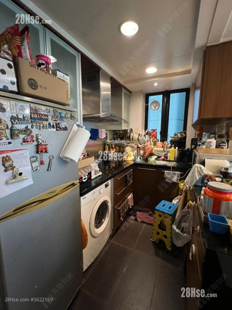 Chelsea Court Sell 2 Bedrooms , 1 Bathroom 464 ft² Chelsea Court Sell 2 Bedrooms , 1 Bathroom 464 ft²