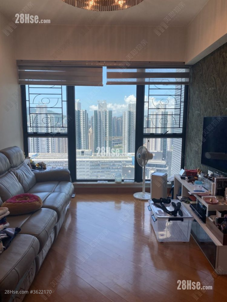 Chelsea Court Sell 3 Bedrooms , 2 Bathrooms 893 ft² Chelsea Court Sell 3 Bedrooms , 2 Bathrooms 893 ft²