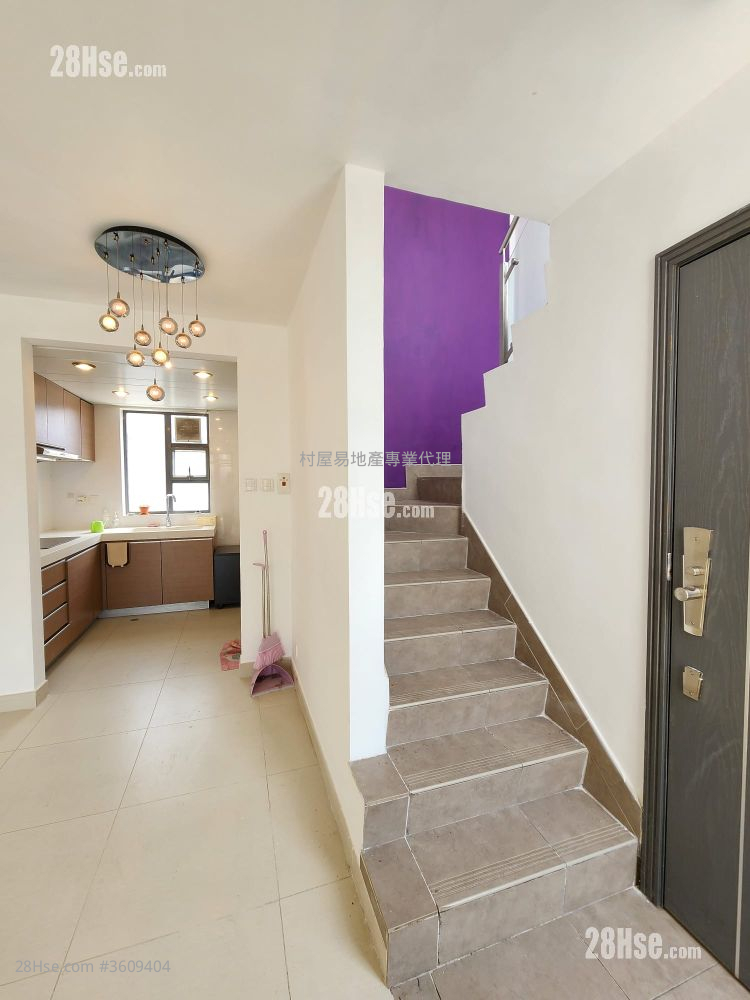 村屋 租盤 3 房 , 1 浴室 1,400 平方呎 村屋 租盤 3 房 , 1 浴室 1,400 平方呎