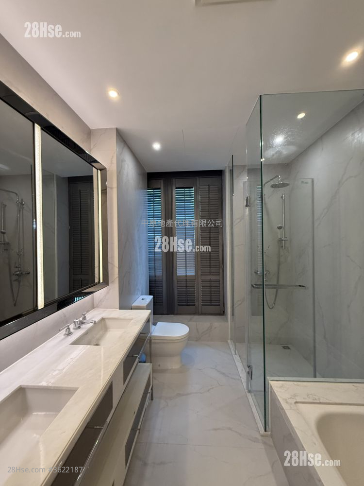 Capri 售盤 4 房 , 3 浴室 1,987 平方呎 Capri 售盤 4 房 , 3 浴室 1,987 平方呎