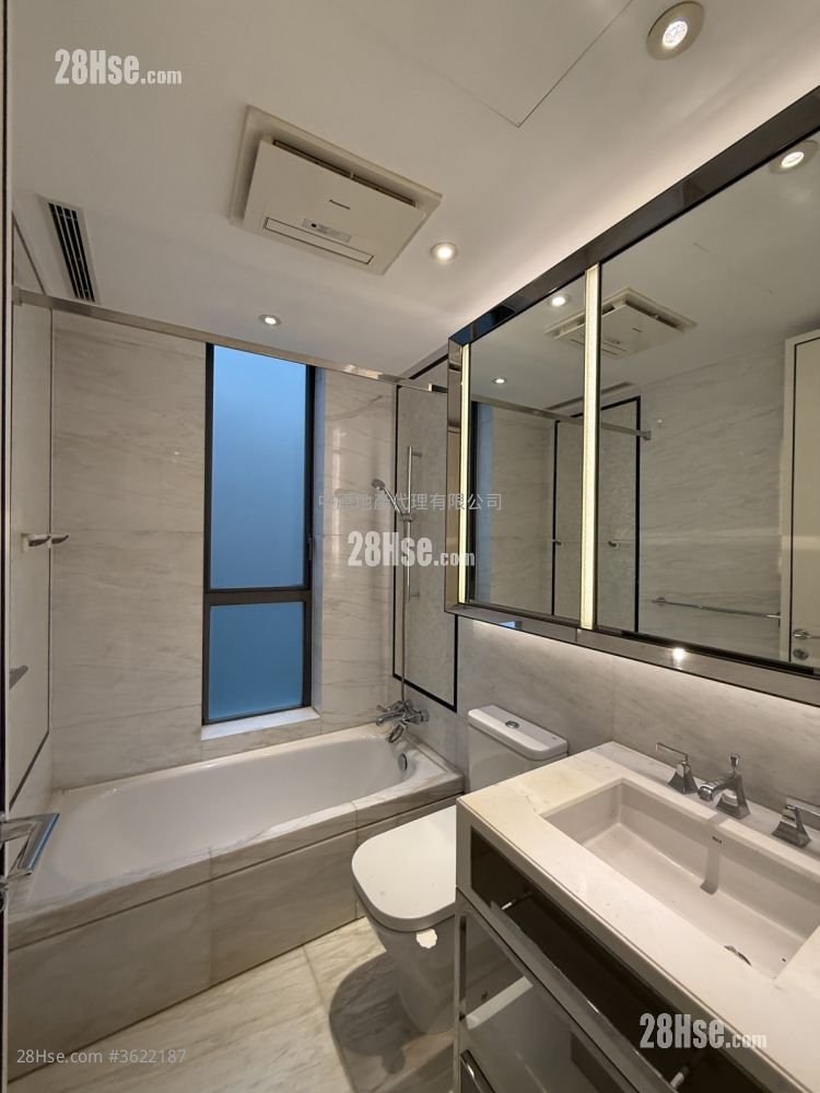 Capri 售盤 4 房 , 3 浴室 1,987 平方呎 Capri 售盤 4 房 , 3 浴室 1,987 平方呎