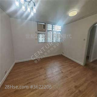 Charming Garden Rental 3 Bedrooms , 2 Bathrooms 592 ft² Charming Garden Rental 3 Bedrooms , 2 Bathrooms 592 ft²