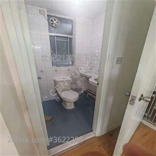 Charming Garden Rental 3 Bedrooms , 2 Bathrooms 592 ft² Charming Garden Rental 3 Bedrooms , 2 Bathrooms 592 ft²