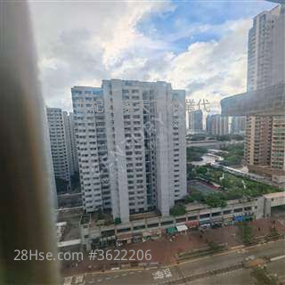 Charming Garden Rental 3 Bedrooms , 2 Bathrooms 592 ft² Charming Garden Rental 3 Bedrooms , 2 Bathrooms 592 ft²