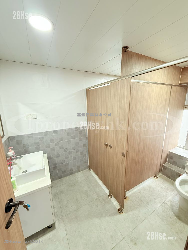 Hoi Luen Industrial Centre Rental Hoi Luen Industrial Centre Rental