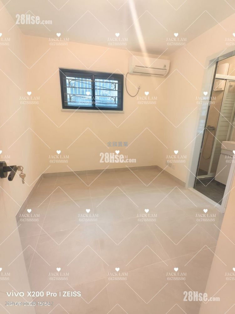 Fa Sam Hang Village Rental 3 Bedrooms , 2 Bathrooms 700 ft² Fa Sam Hang Village Rental 3 Bedrooms , 2 Bathrooms 700 ft²