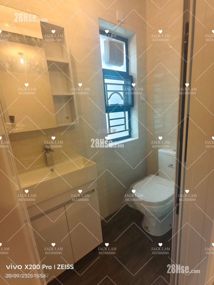 Fa Sam Hang Village Rental 3 Bedrooms , 2 Bathrooms 700 ft² Fa Sam Hang Village Rental 3 Bedrooms , 2 Bathrooms 700 ft²