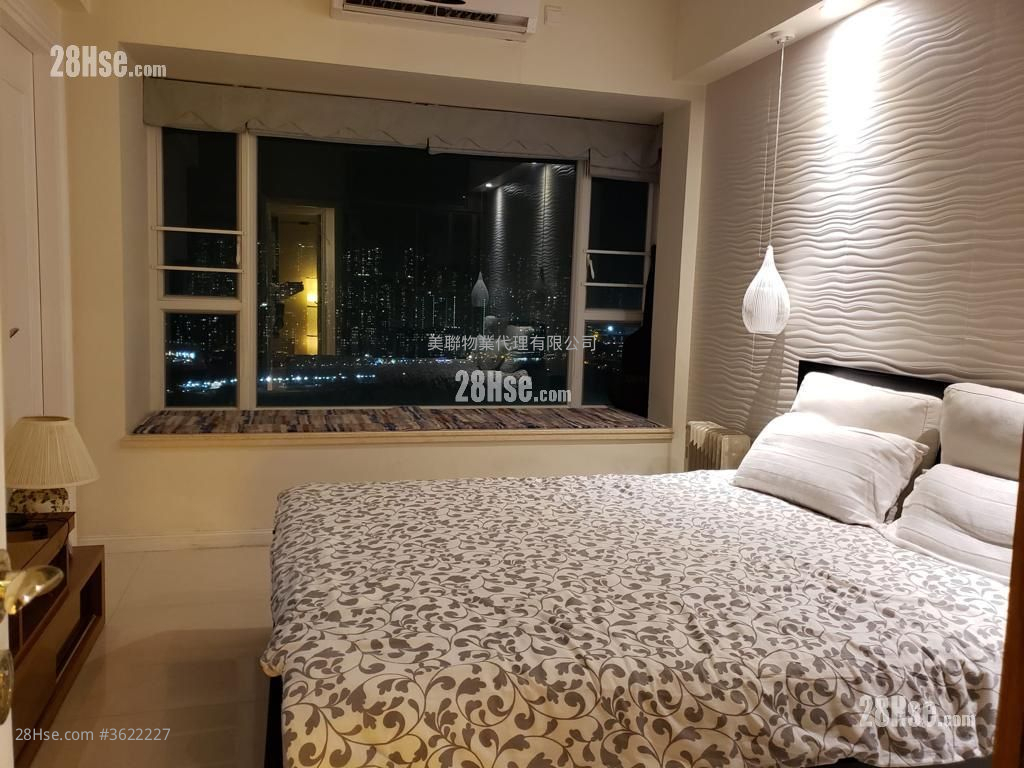 Hemera Rental 4 Bedrooms , 3 Bathrooms 1,135 ft²