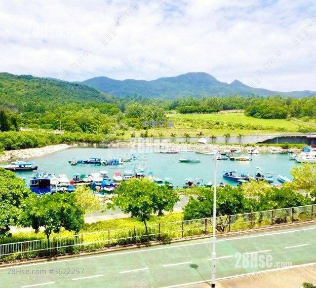 Savannah Sell 4 Bedrooms 1,979 ft² Savannah Sell 4 Bedrooms 1,979 ft²