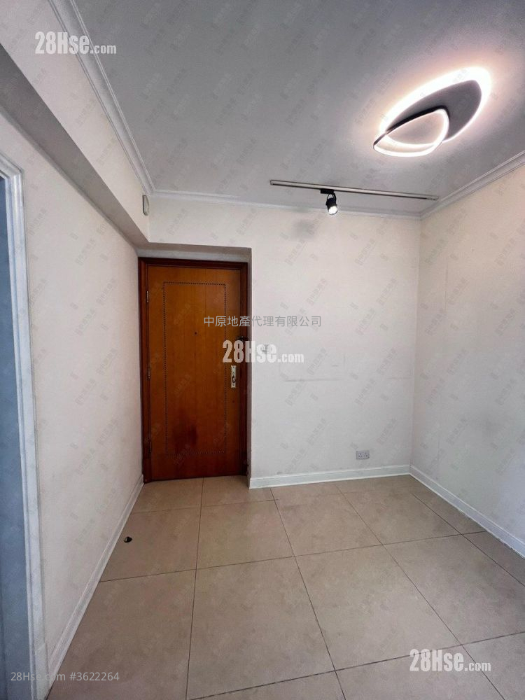 Banyan Garden Rental 665 ft² Banyan Garden Rental 665 ft²