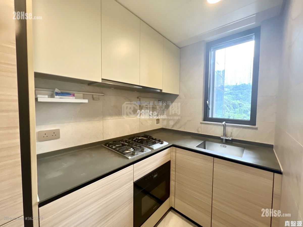 The Arles Sell 2 Bedrooms 552 ft² The Arles Sell 2 Bedrooms 552 ft²