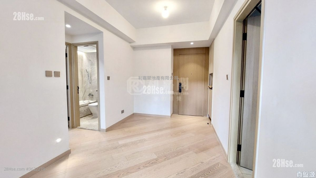 The Arles Sell 2 Bedrooms 552 ft² The Arles Sell 2 Bedrooms 552 ft²