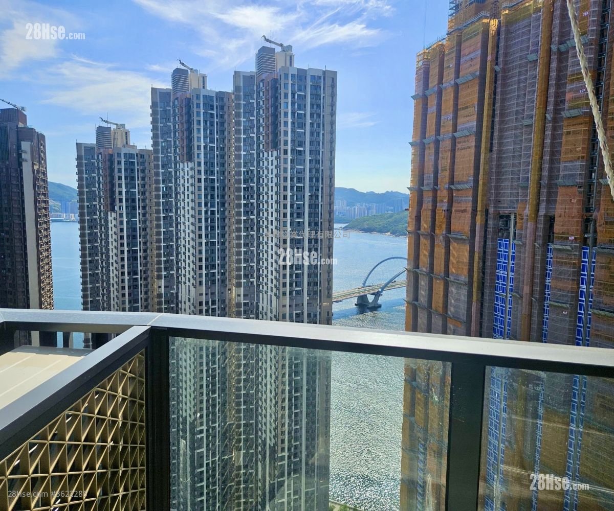 Seasons Place Sell 2 Bedrooms , 1 Bathroom 437 ft² Seasons Place Sell 2 Bedrooms , 1 Bathroom 437 ft²