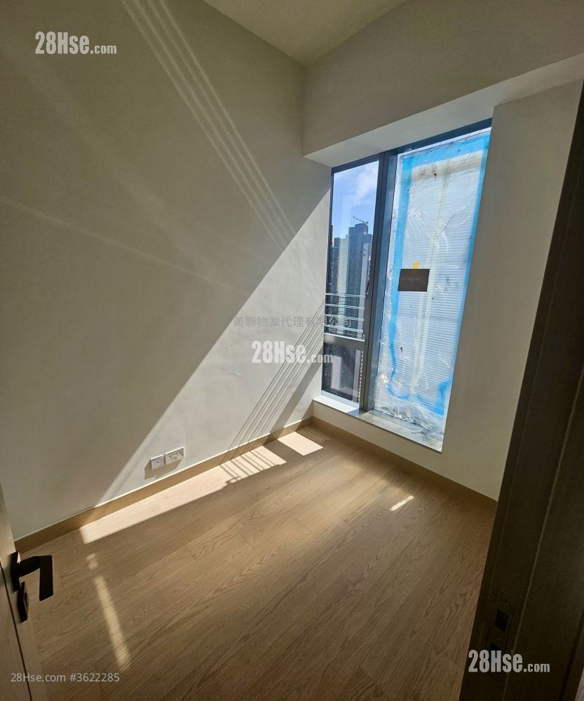 Seasons Place Sell 2 Bedrooms , 1 Bathroom 437 ft² Seasons Place Sell 2 Bedrooms , 1 Bathroom 437 ft²