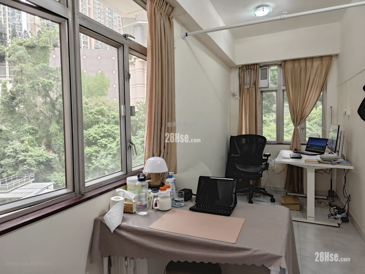 Belcher Court Rental Studio , 1 Bathroom 270 ft²