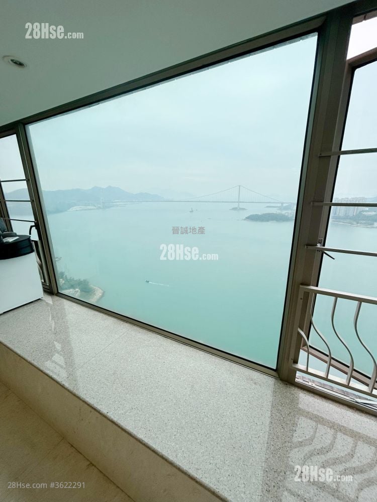 Bellagio Rental 3 Bedrooms , 2 Bathrooms 973 ft²