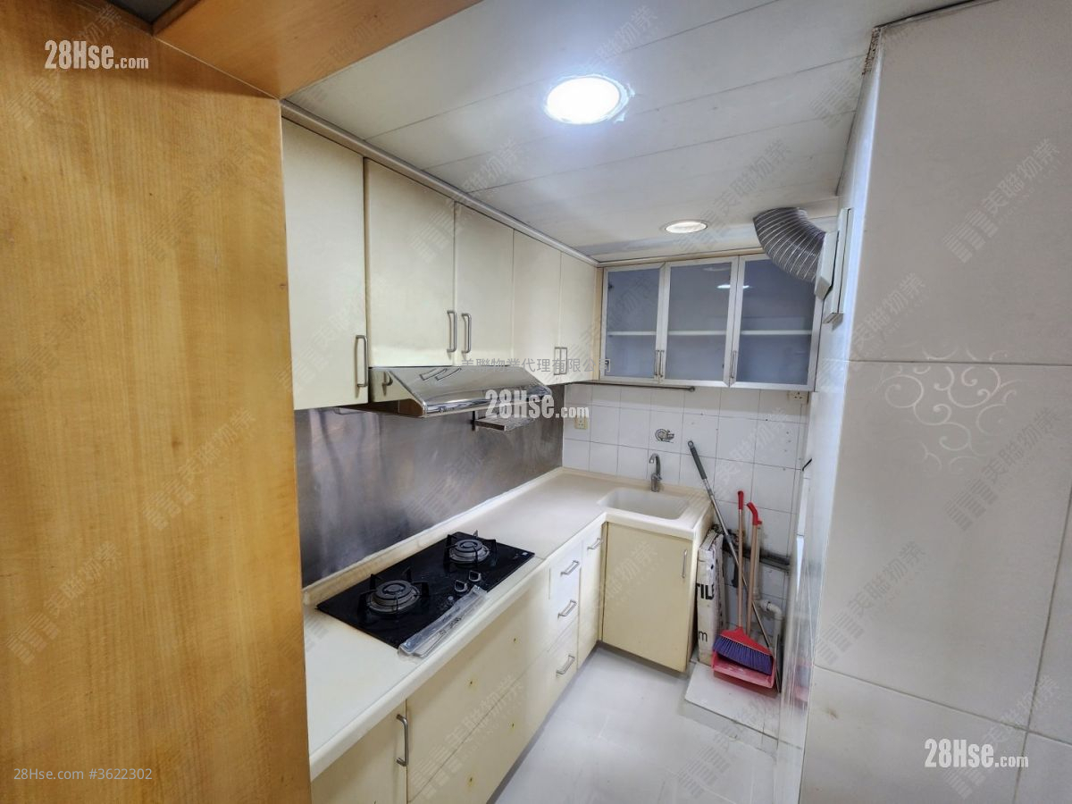 Wai Wah Centre Rental 1 Bedroom , 1 Bathroom 358 ft² Wai Wah Centre Rental 1 Bedroom , 1 Bathroom 358 ft²