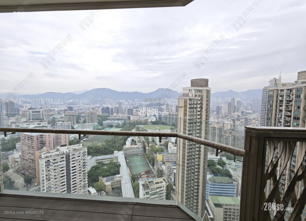 Celestial Heights Rental 4 Bedrooms , 4 Bathrooms 1,746 ft²