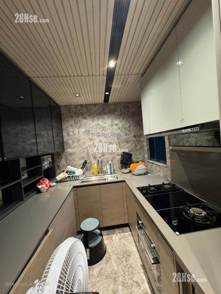 瓏珀山 租盤 3 房 , 1 浴室 974 平方呎 瓏珀山 租盤 3 房 , 1 浴室 974 平方呎