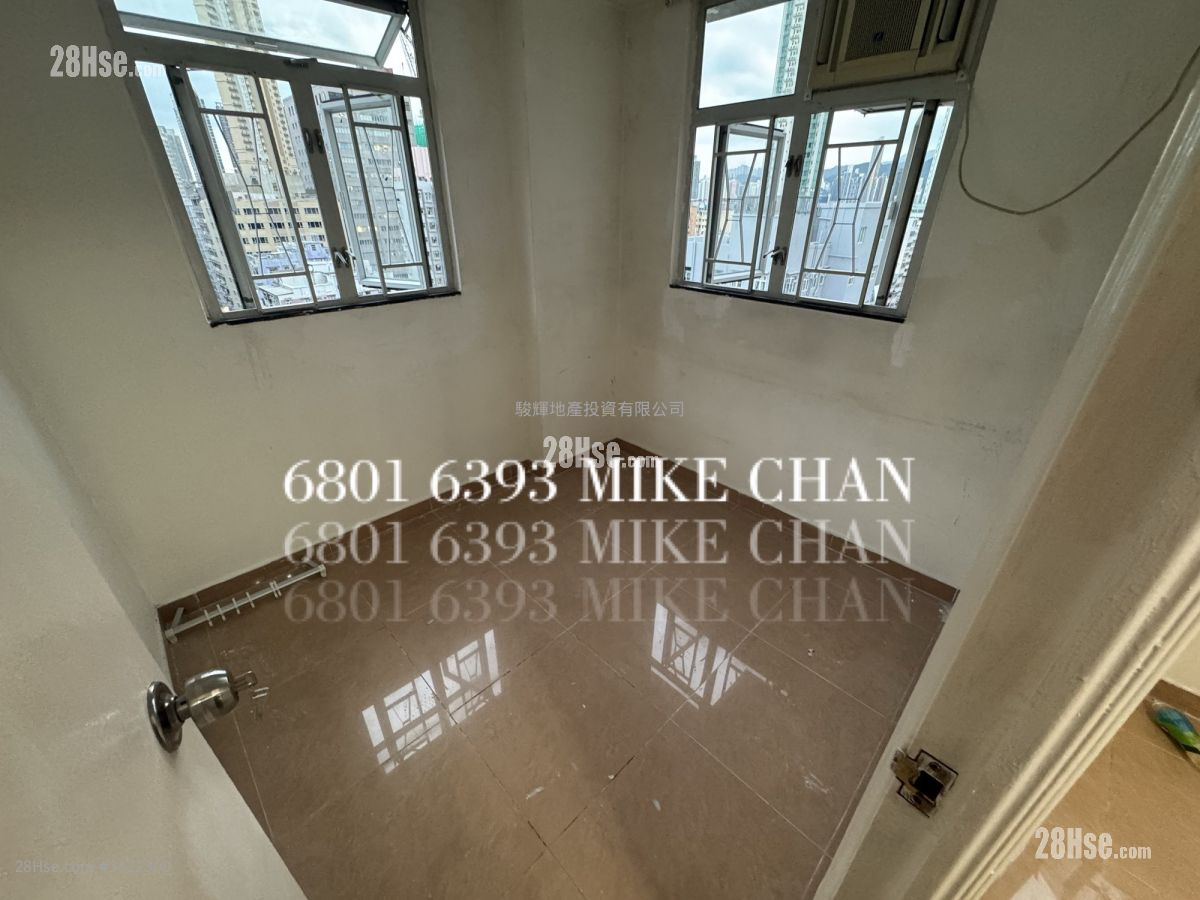 Hing Wong Court Sell 2 Bedrooms , 1 Bathroom 326 ft² Hing Wong Court Sell 2 Bedrooms , 1 Bathroom 326 ft²