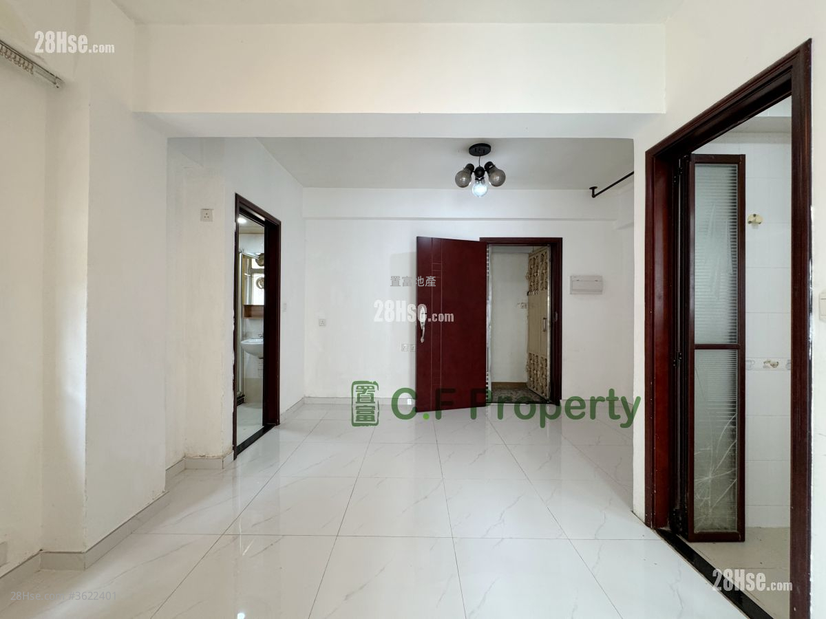 Kwai Fung Building Sell 2 Bedrooms , 1 Bathroom 350 ft² Kwai Fung Building Sell 2 Bedrooms , 1 Bathroom 350 ft²