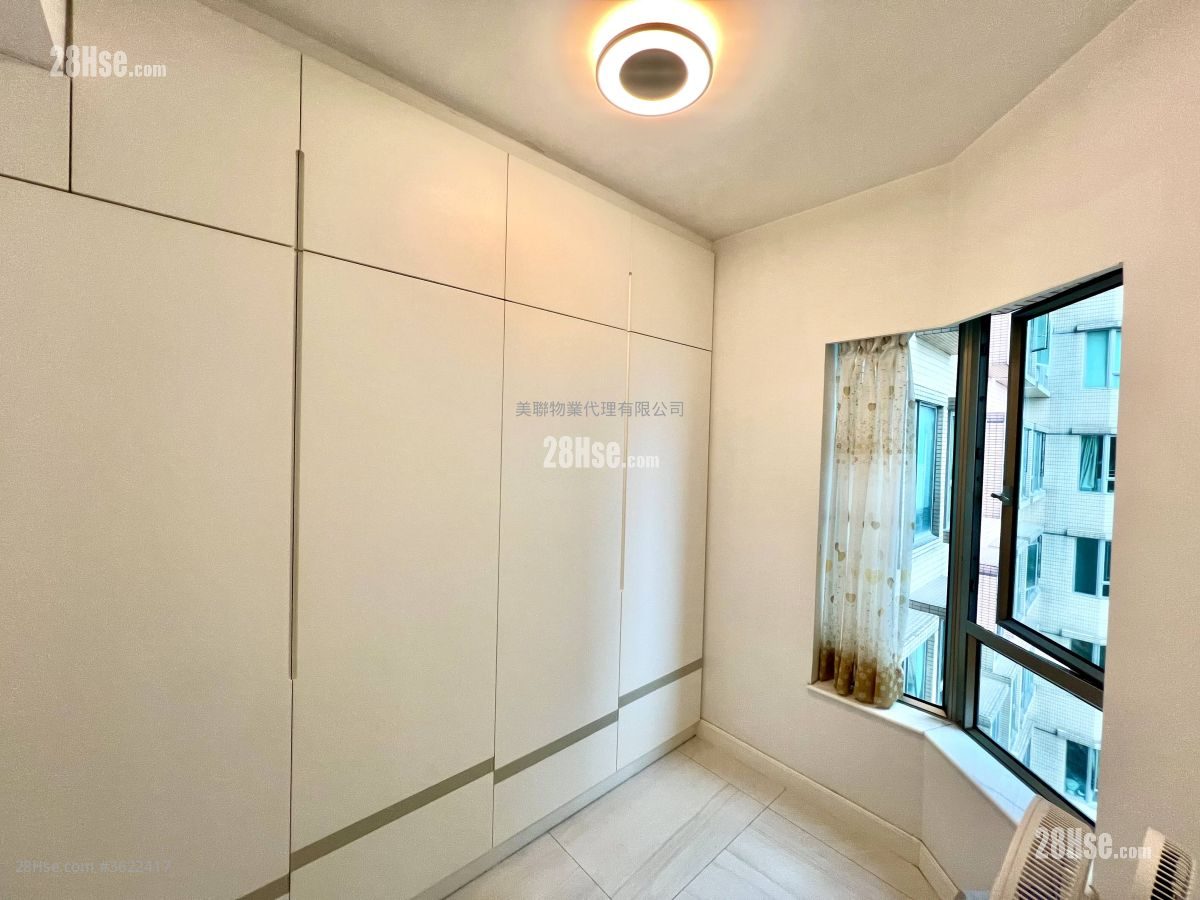 bedroom 2: Bellagio Sell 3 Bedrooms , 2 Bathrooms 891 ft² bedroom 2: Bellagio Sell 3 Bedrooms , 2 Bathrooms 891 ft²