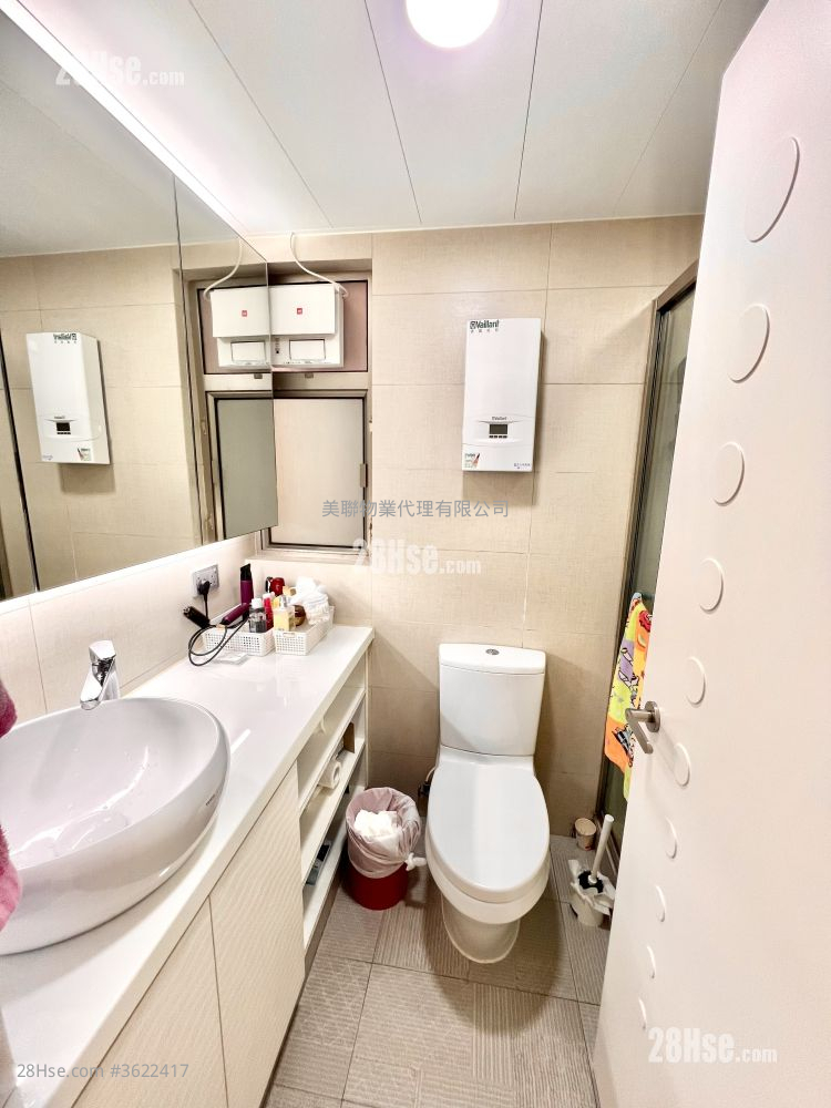 bathroom: Bellagio Sell 3 Bedrooms , 2 Bathrooms 891 ft² bathroom: Bellagio Sell 3 Bedrooms , 2 Bathrooms 891 ft²