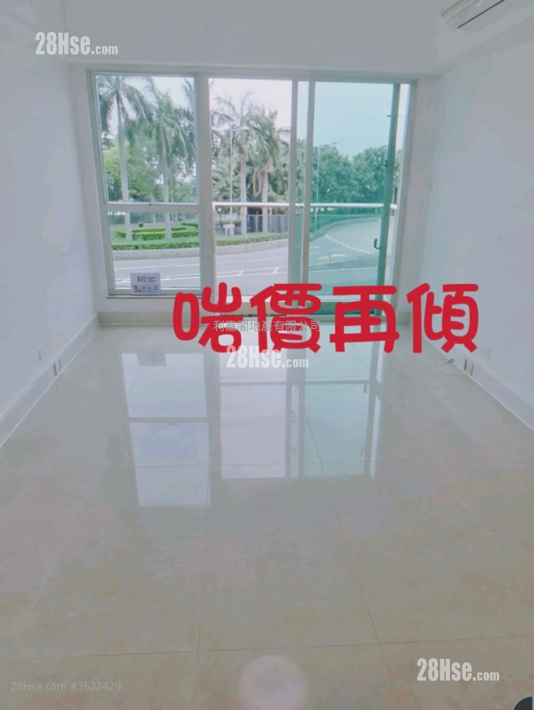 Oceanaire Sell 4 Bedrooms , 3 Bathrooms 848 ft²