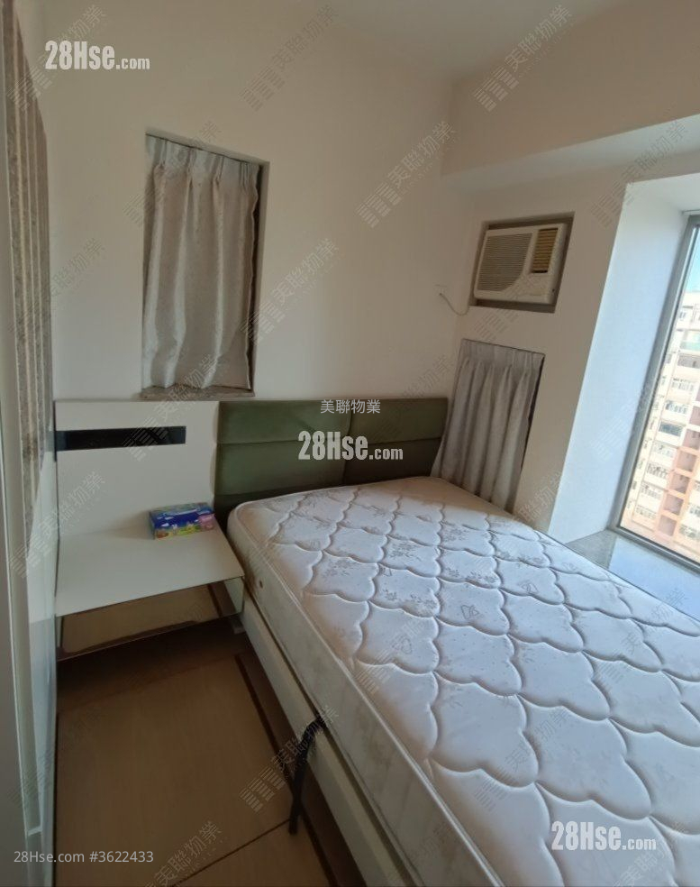 Harbour Green Sell 2 Bedrooms 482 ft² Harbour Green Sell 2 Bedrooms 482 ft²