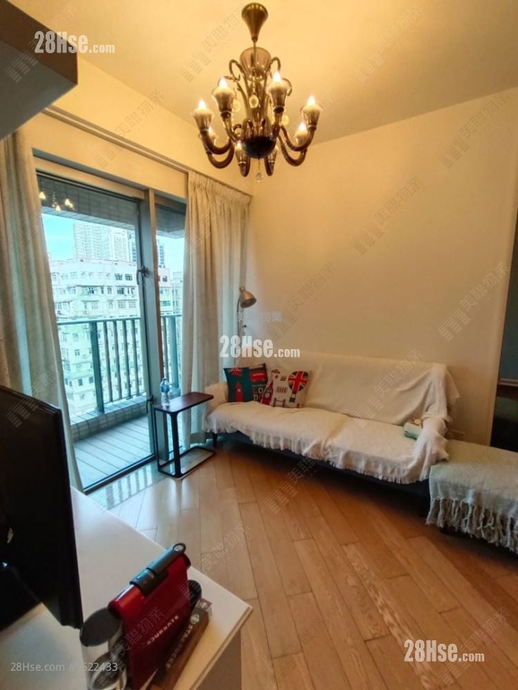 Harbour Green Sell 2 Bedrooms 482 ft² Harbour Green Sell 2 Bedrooms 482 ft²