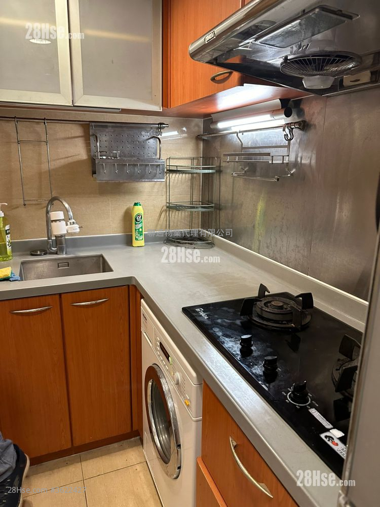 Sky Tower Rental 2 Bedrooms , 1 Bathroom 479 ft² Sky Tower Rental 2 Bedrooms , 1 Bathroom 479 ft²