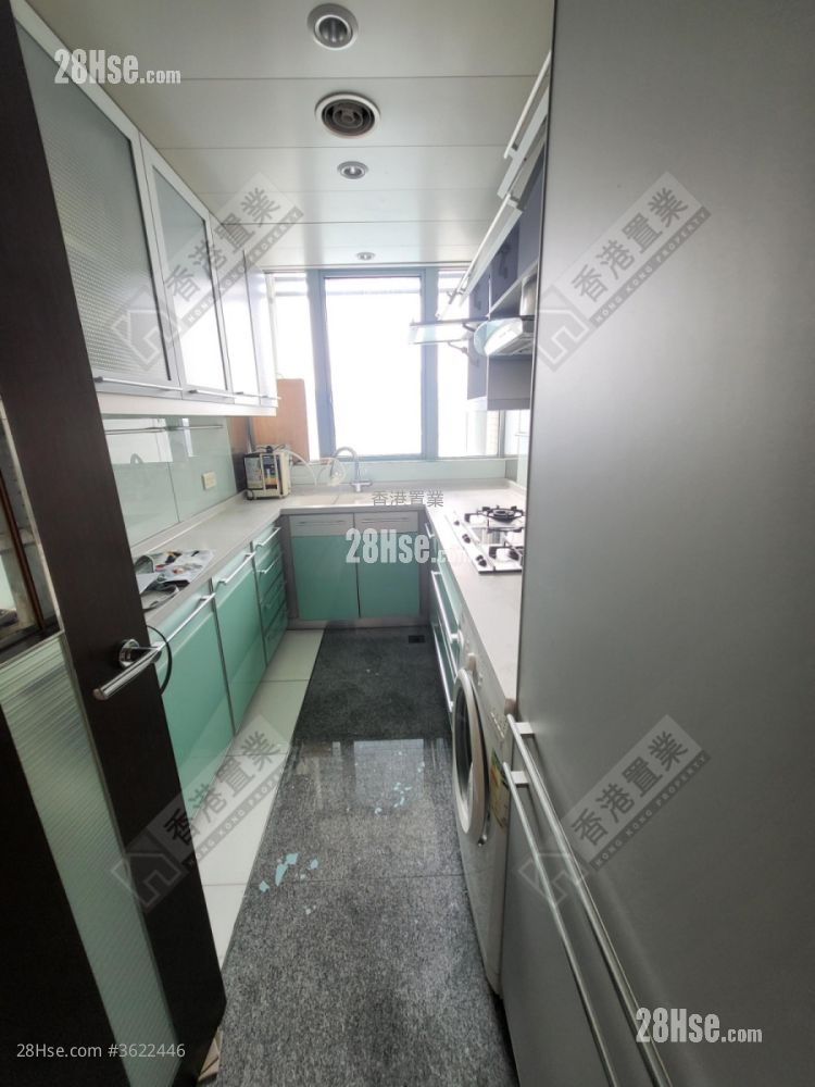 君臨天下 售盤 3 房 , 2 浴室 1,062 平方呎 君臨天下 售盤 3 房 , 2 浴室 1,062 平方呎