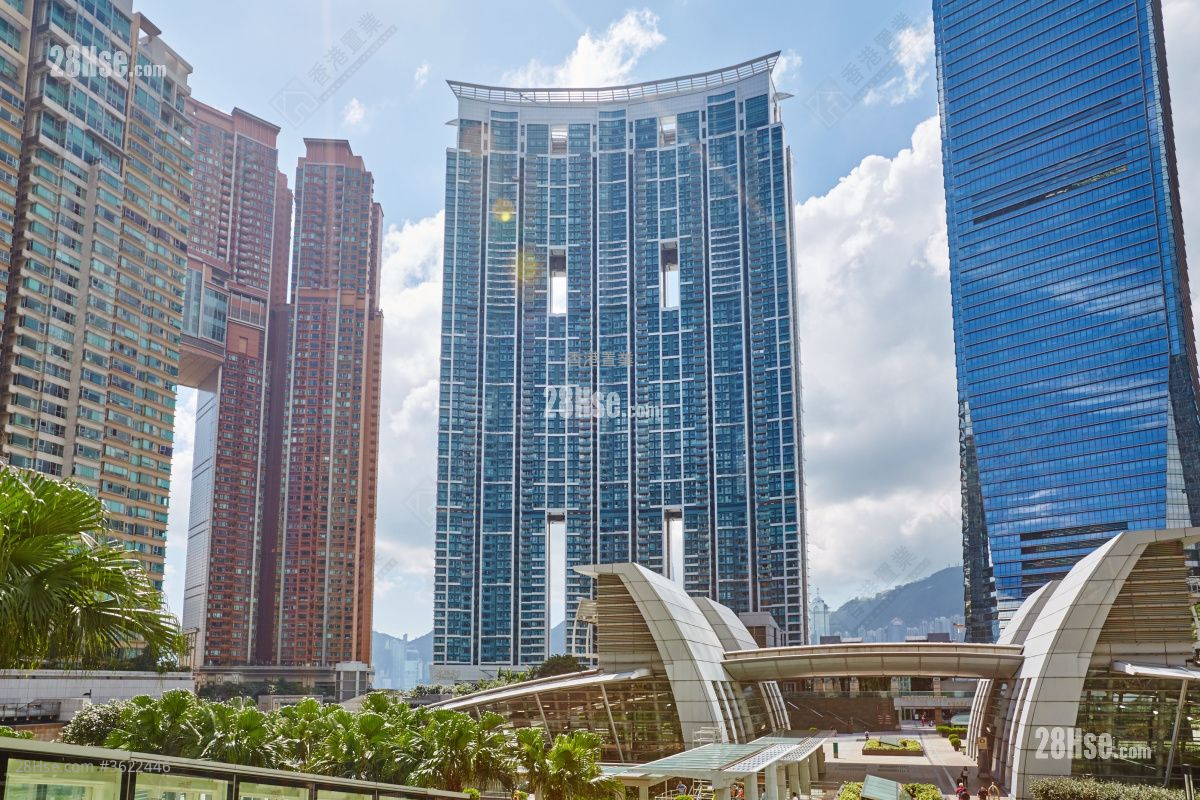 君臨天下 售盤 3 房 , 2 浴室 1,062 平方呎 君臨天下 售盤 3 房 , 2 浴室 1,062 平方呎