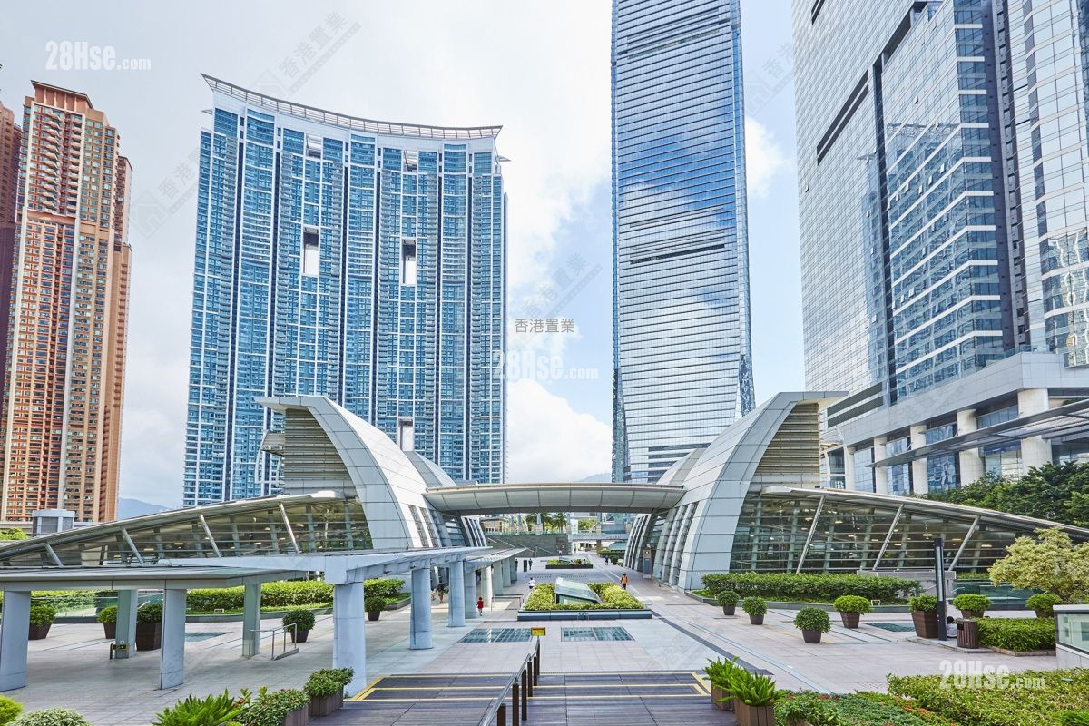 君臨天下 售盤 3 房 , 2 浴室 1,062 平方呎 君臨天下 售盤 3 房 , 2 浴室 1,062 平方呎