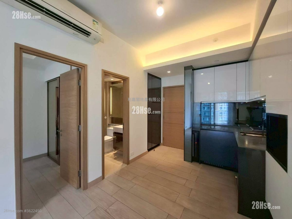 Century Link Rental 1 Bedroom 379 ft² Century Link Rental 1 Bedroom 379 ft²